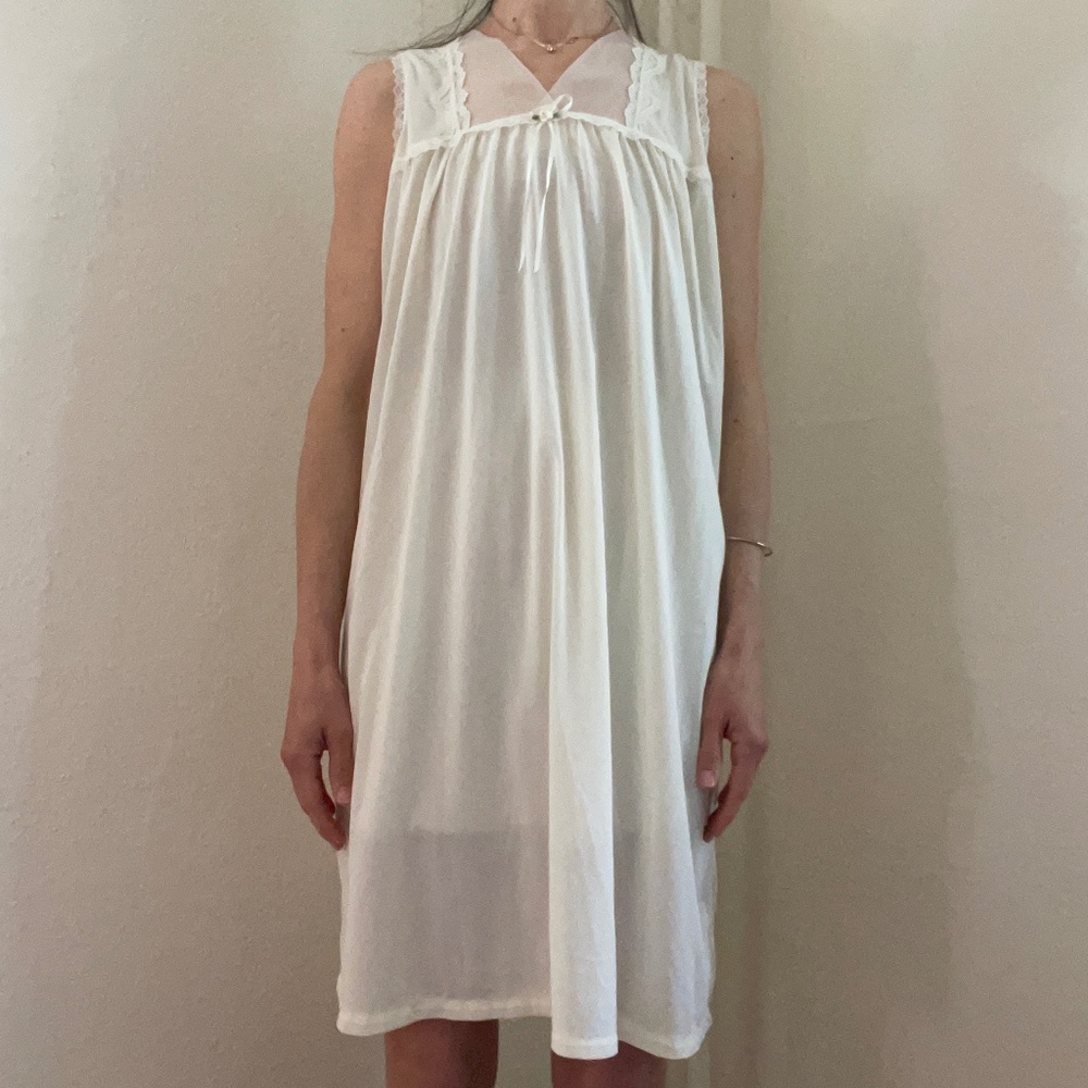 Vintage Amanda Stewart Intimates nightgown